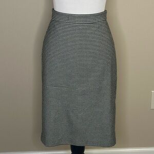 Ann Taylor Black & White Houndstooth Pencil Skirt